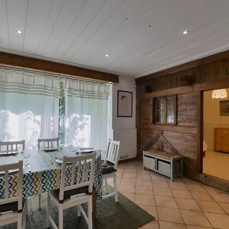 Apartment Les Paquerettes, 3bed Renovation, Sleeps 7 Saint-Gervais-les-Bains