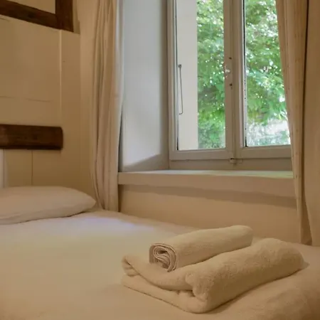 Les Paquerettes, 3bed Renovation, Sleeps 7 * Saint-Gervais-les-Bains
