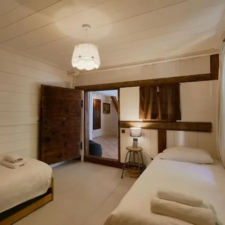 Apartment Les Paquerettes, 3bed Renovation, Sleeps 7 Saint-Gervais-les-Bains